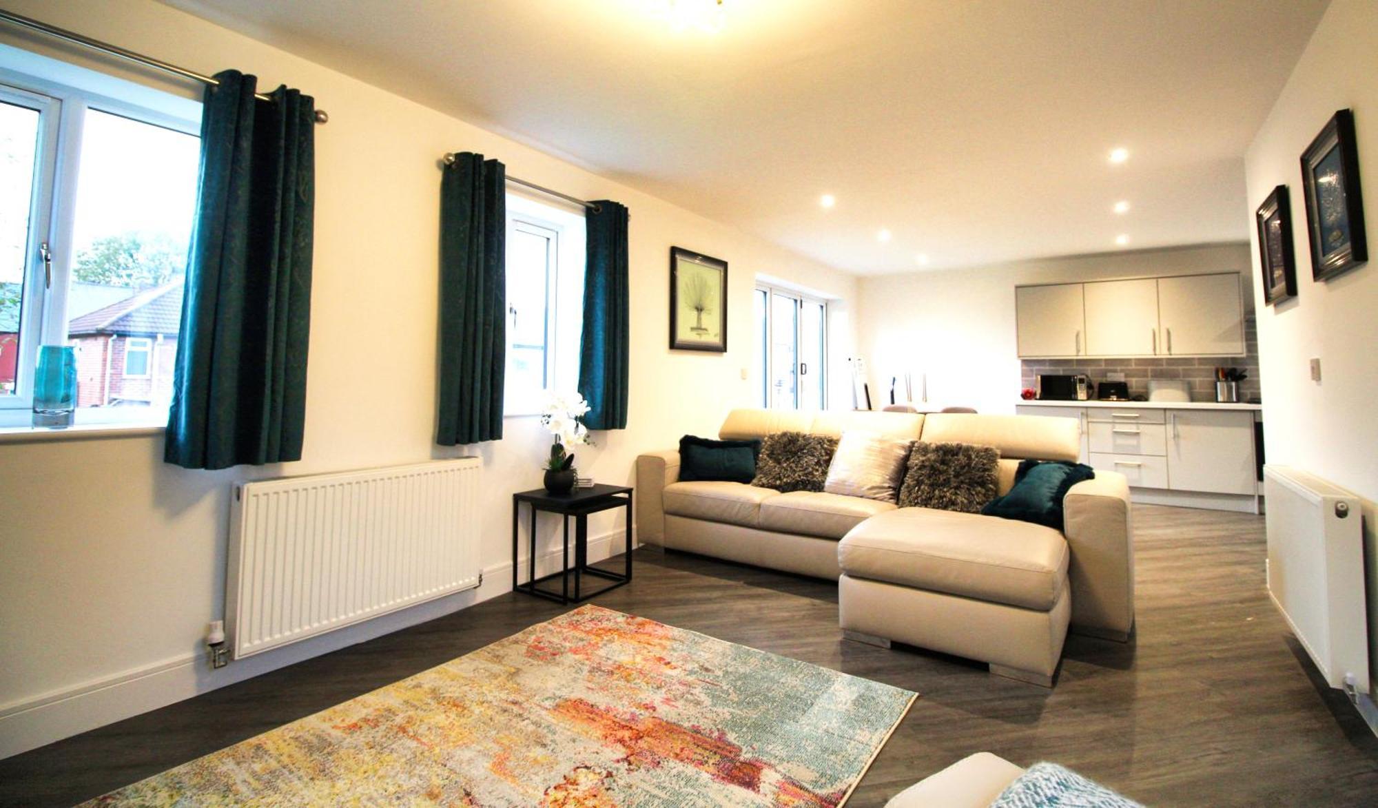 Rotherham - Rawmarsh - Great Customer Feedback - 2 Bed Bungalow - New Build - High End Furnishings - Wheel Chair Accessible - Large Enclosed Garden - Dog Friendly Екстер'єр фото